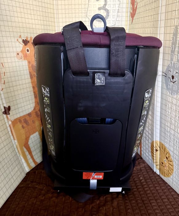Автокрісло Britax Römer Trifix2 i-Size (15 міс. – 4 роки) ISOFIX