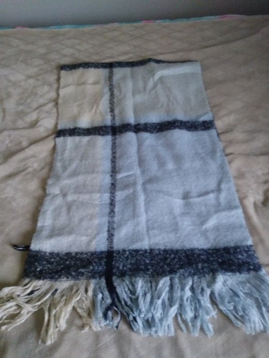 Szalik damski ciepły nowy