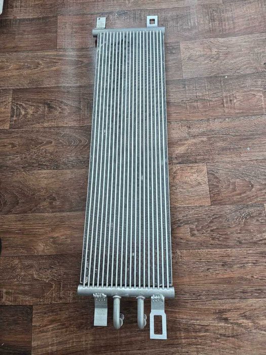 Запчастини Ford Escape 2021 радіатор