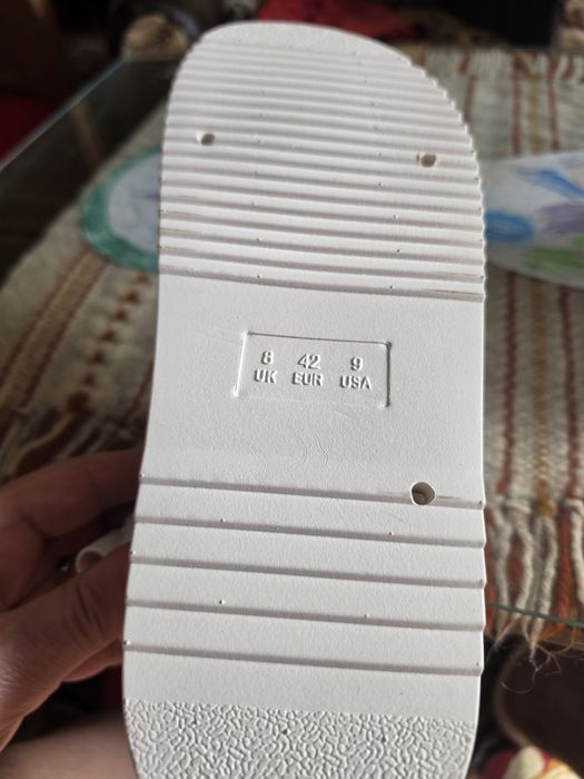 Sandały nowe 42, unisex.