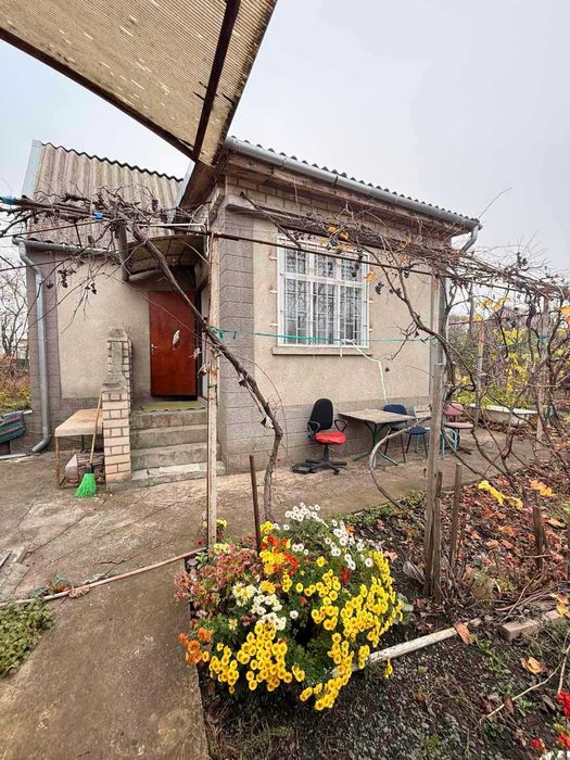 Продам дом с летней кухней в СОГ Западный.Классное место