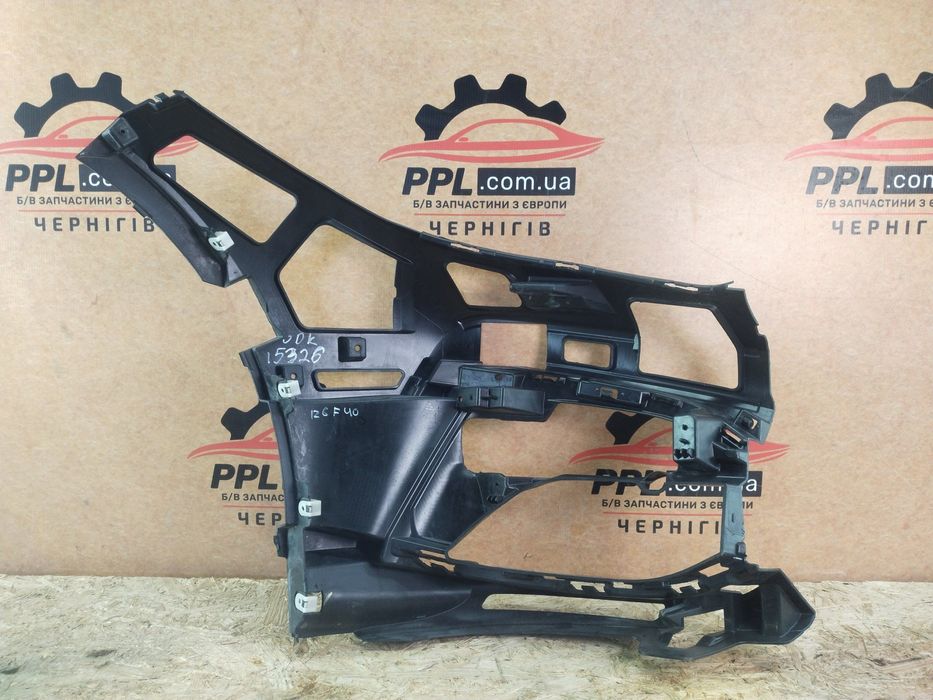 BMW 1 F40 2019- кронштейн туманки бампера переднего левый 51117459713