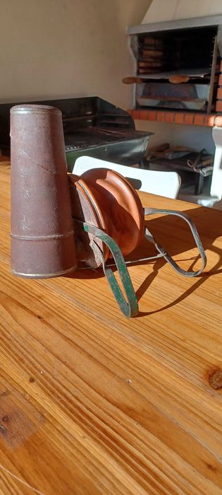 FUmigador de fole antigo