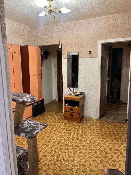 Продам 3-х комнатную квартиру ул.Иорданская 5