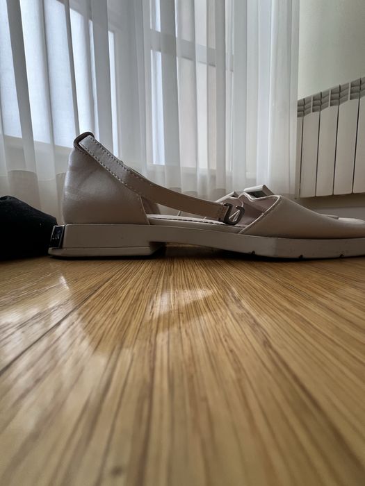 Босоніжки шкіряні , розмір 36