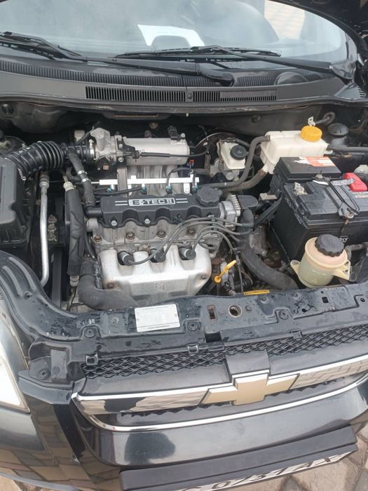 Продам Авто Chevrole Aveo 1.5 бензин