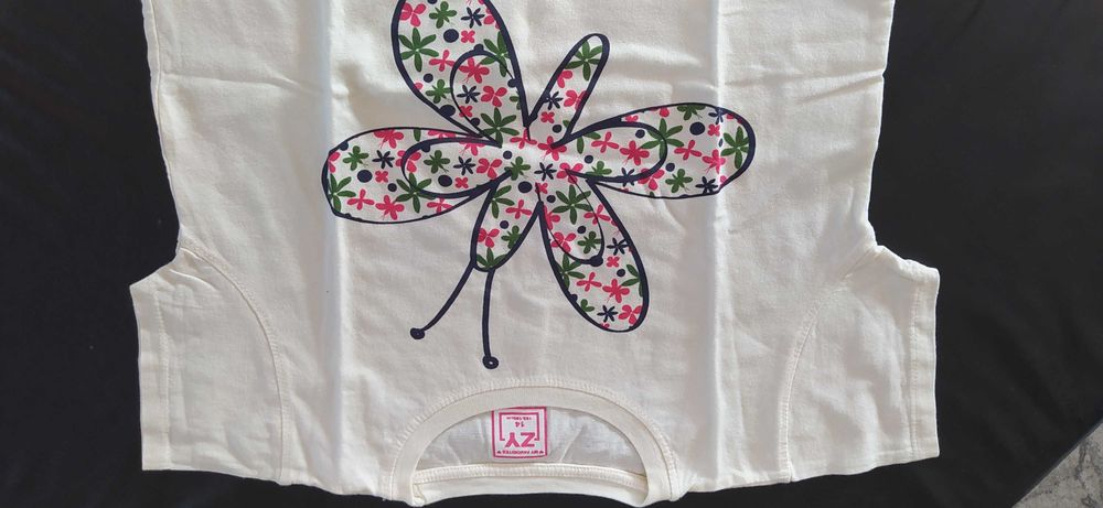 T-Shirt menina - 14 anos - (7)