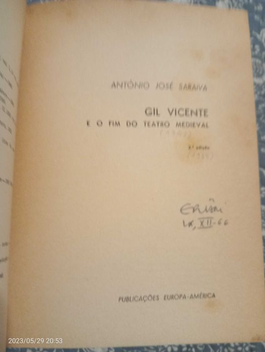 Gil Vicente e o Fim do Teatro Medieval