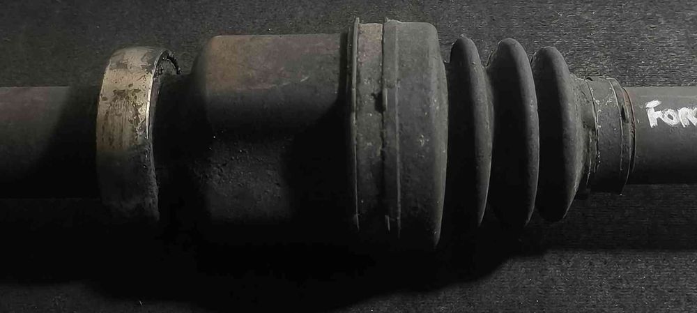 Transmissão Frente Direita 3M5W-3A331-BA - FORD FOCUS II