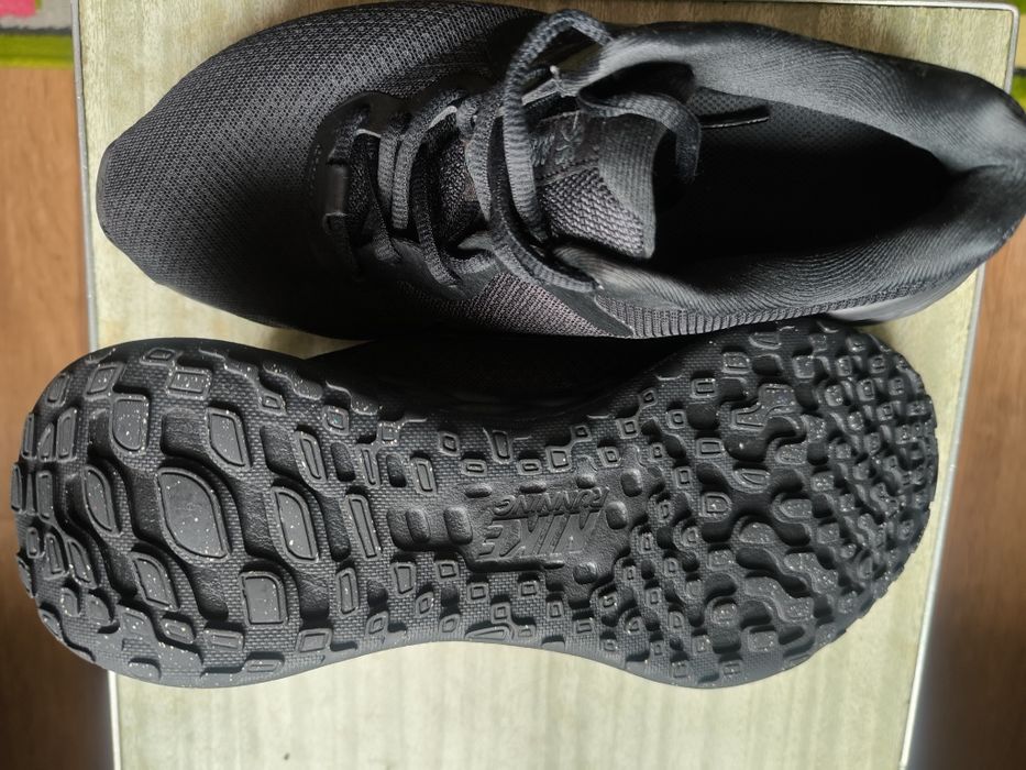 Кросівки Nike 39 розміру