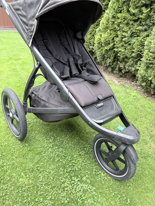 Thule Glide 2 — wózek biegowy / joggingowy premium.