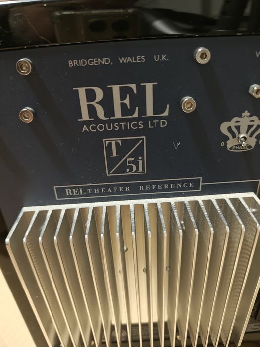 REL Accoustics T5i Subwoofer została 1szt