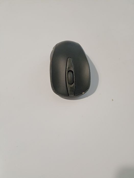 Two mice: wired and Bluetooth.64751169795586121