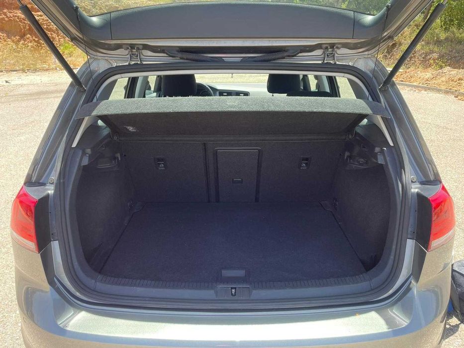 Volkswagen Golf VII 1.6 TDI GPS Edition