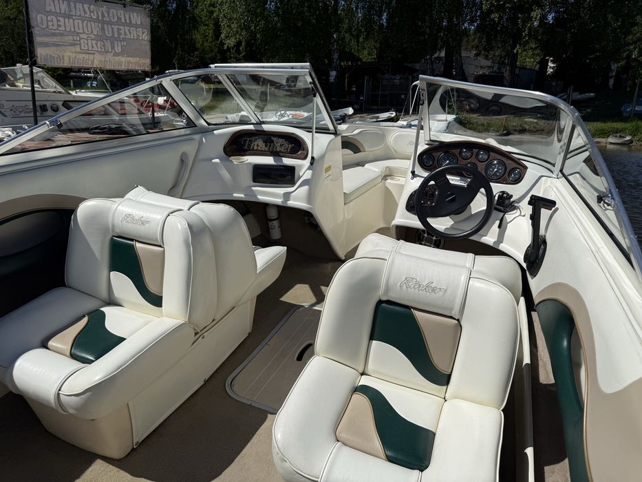 Łódz motorowa Rinker