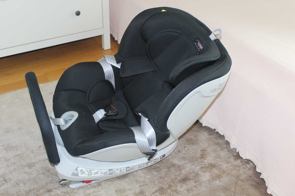 Cadeira Auto Britax Römer Dualfix Isofix 0+/1 Cosmos Black