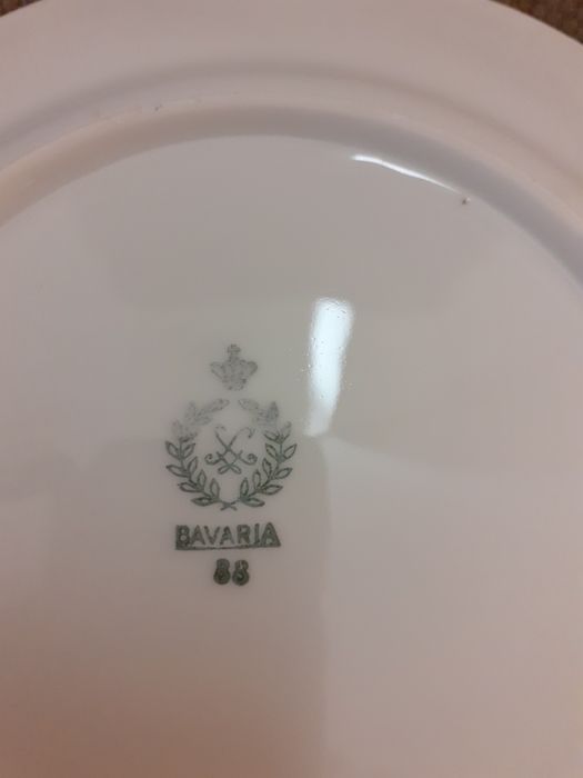 Conjunto BAVARIA 1 prato bolo + 12 pratos doce