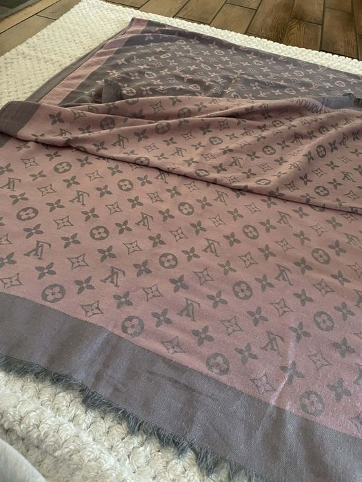 Szal Louis Vuitton 100 wełna