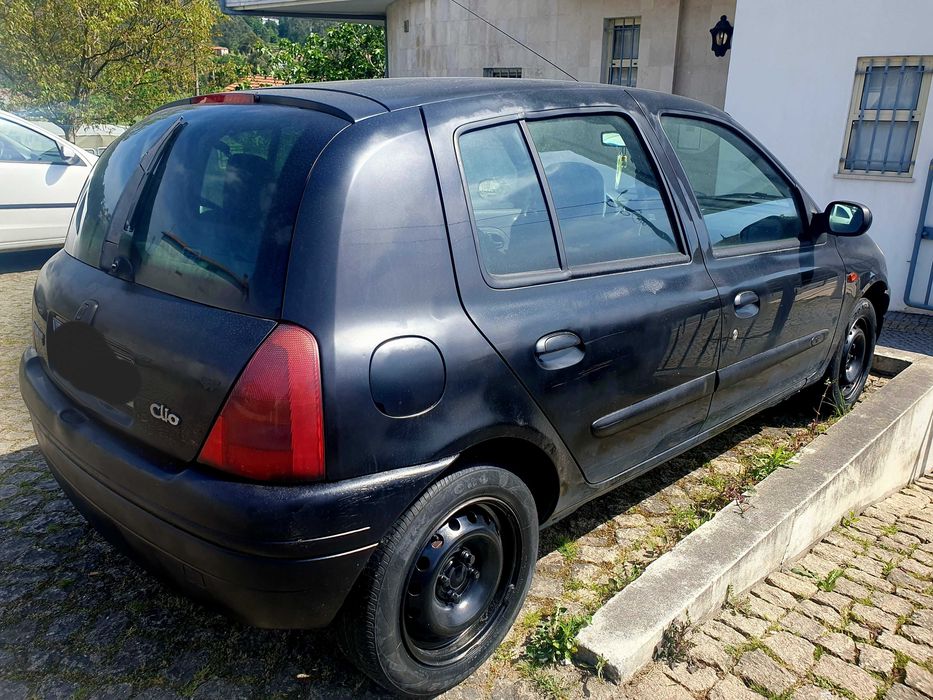 Renault clio 1.2 Ano 2000/12.  280 mil quilómetros