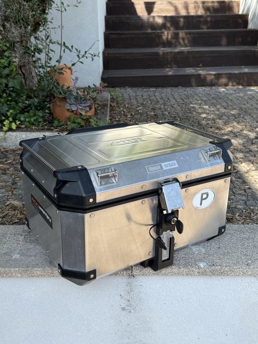 Mala Givi 58L outback + monokey