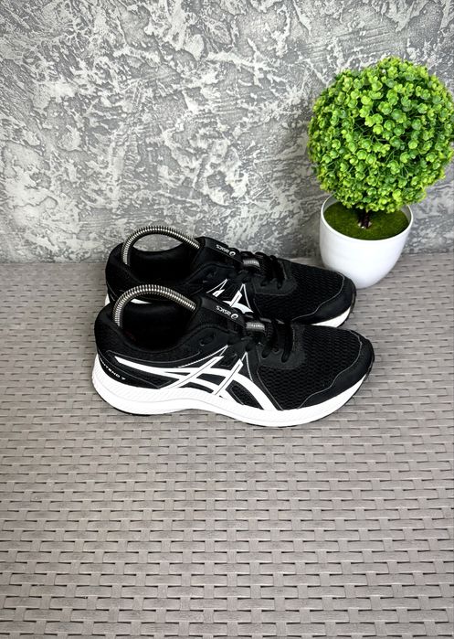 ASICS Contend 7 кроссовки 39 размер спортивные черные