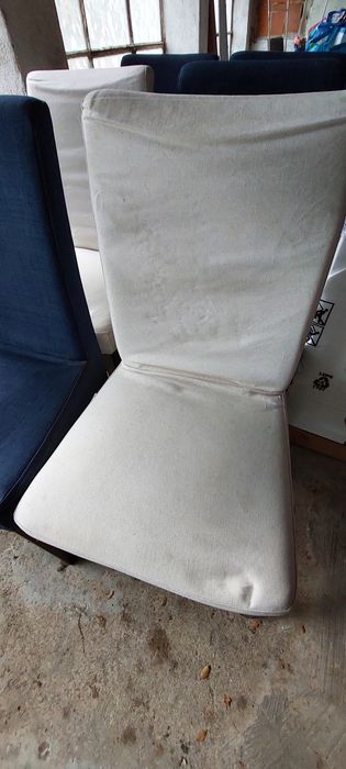 Cadeiras Ikea com capa lavavel
