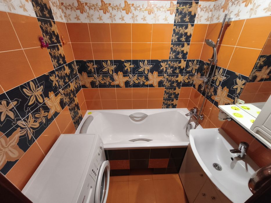 Продам 4 к квартиру вул. ЗСУ біля ринку