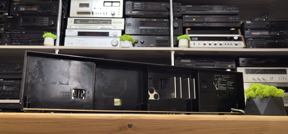 Ресивер Grundig RTV800/4Ω