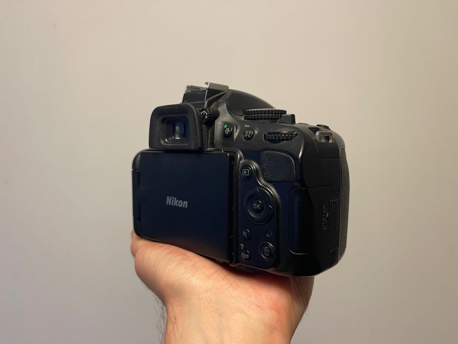 Nikon D5100 18-55mm