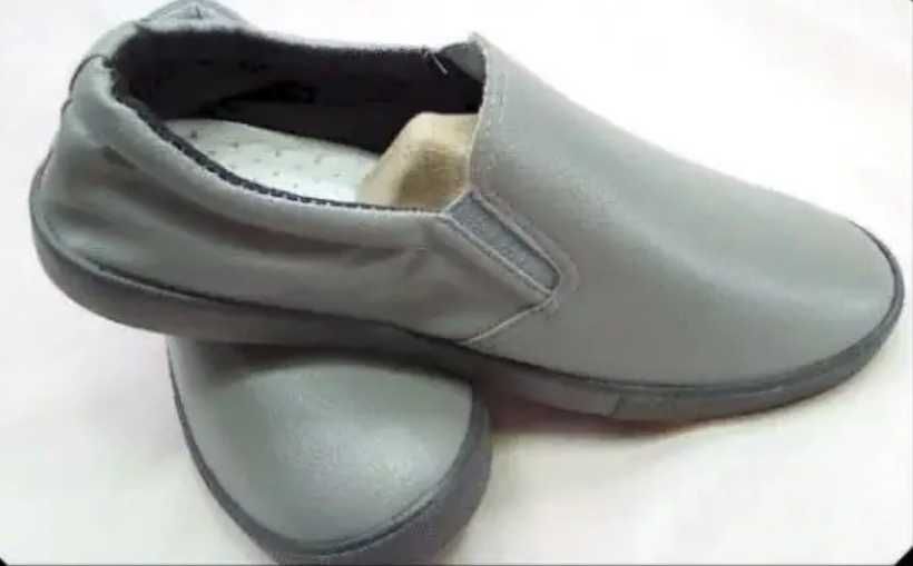 Туфлі чоловічі сірі шкірозамінник весна осінь  р 42 26.5 см недорогі