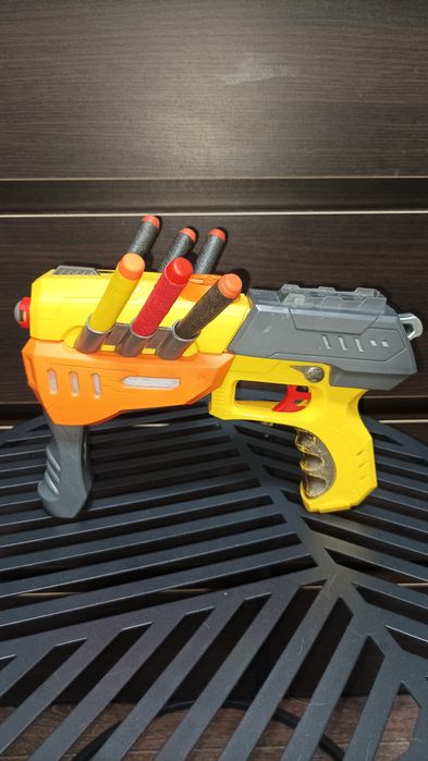Бластер с лазерным прицелом, револьвер обойма Nerf