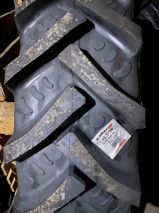 шина  15,5R38(400R965) до  мтз юмз комбайнів тракторів