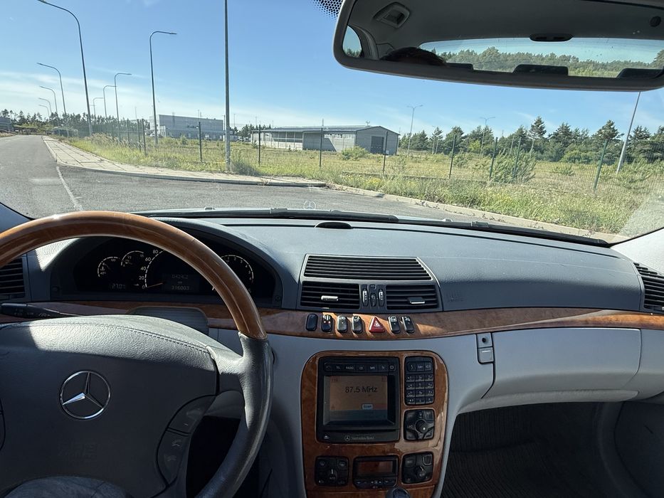 Mercedes Benz W220 S500