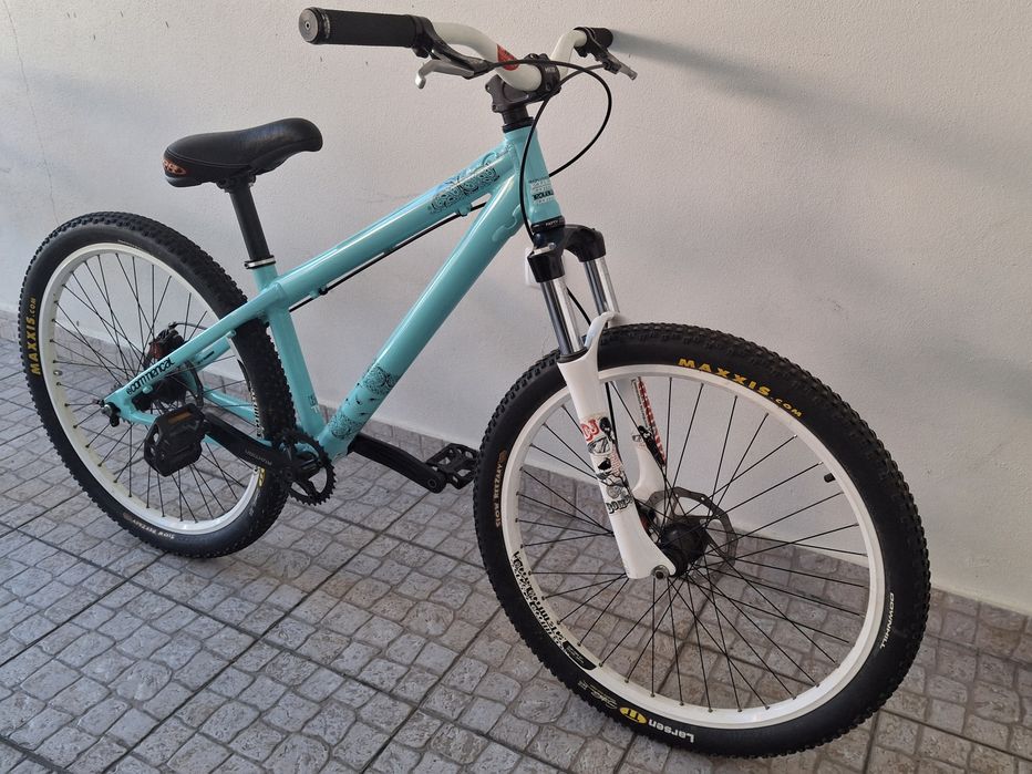 Commencal Absolut Al 2