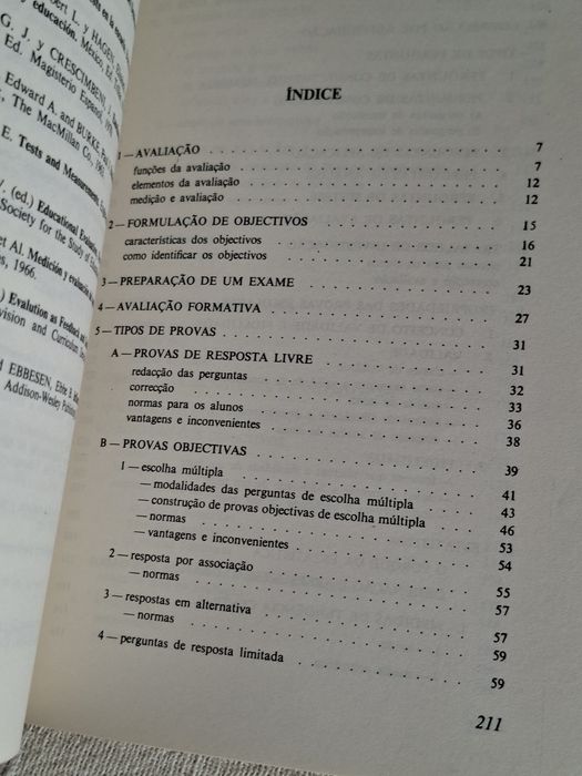 Manual de Avaliação Escolar por Pedro Morales Vallejo