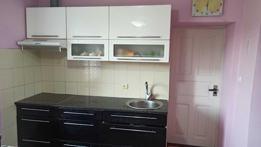 Продам дом 2 этажа 60 соток, гараж, баня,сад, виноградник с.Гребенники