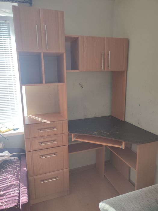 Письмовий стіл,500 грн
