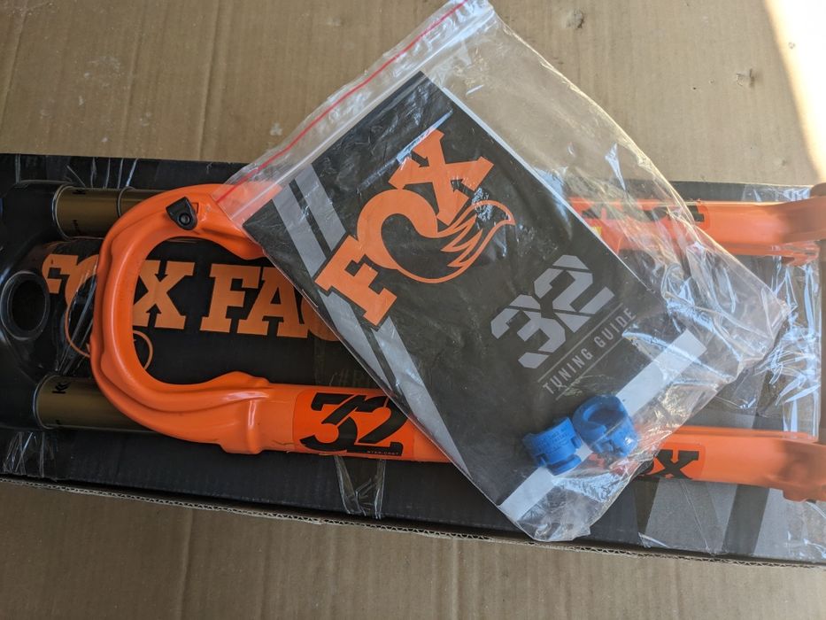 29" Fox 32 Factory Racing Kashima Boost