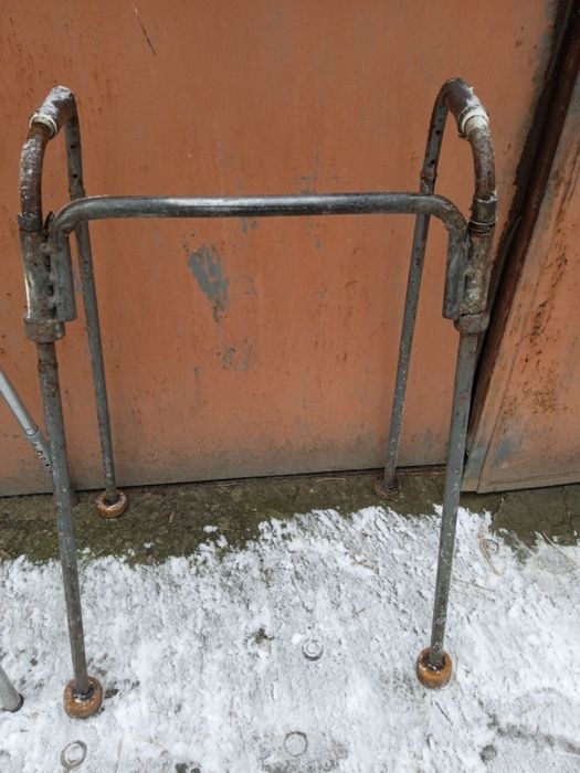 Ходунки  опорные складные.