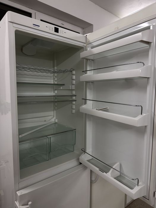 Холодильник Liebherr