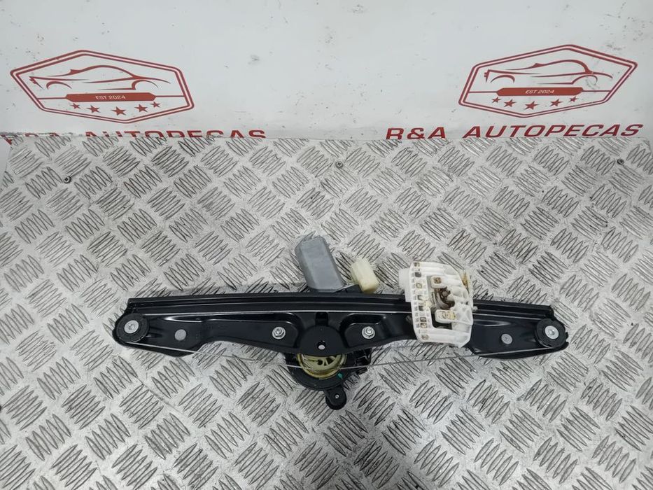 Motor e Elevador de Vidro Porta Trás Esquerdo BMW Série 1 F20 7242555