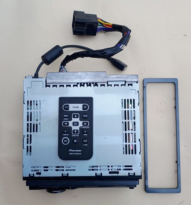 Автомагнітола Pioneer DEH-P5050UB