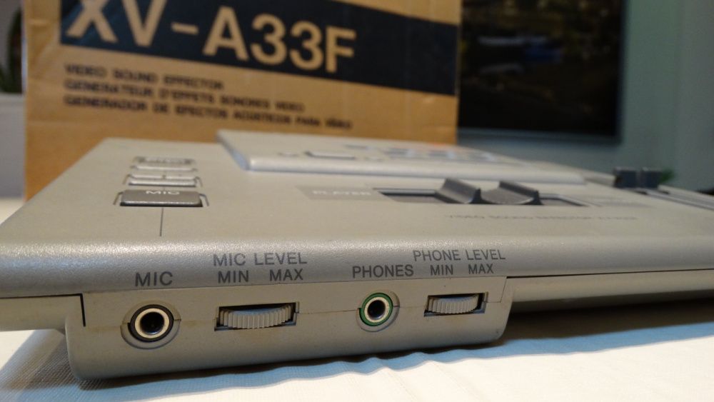 Sony XV-A33F edição