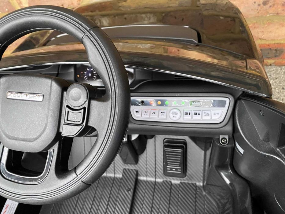 Samochód RANGE ROVER SUV Elektryczny Auto Akumulator Pilot RC 2 DZIECI
