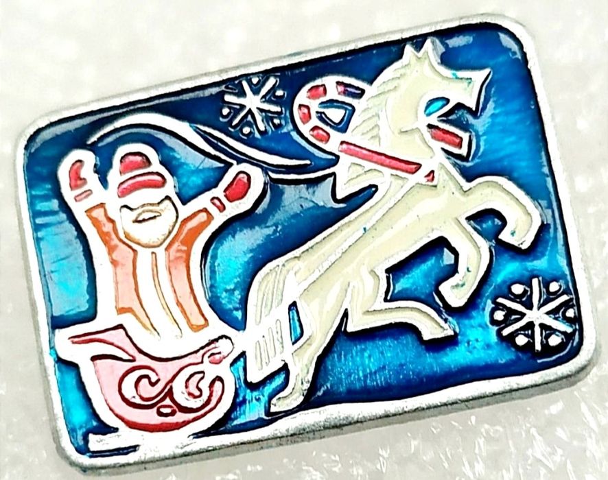 Новогодний значок СССР Дед Мороз