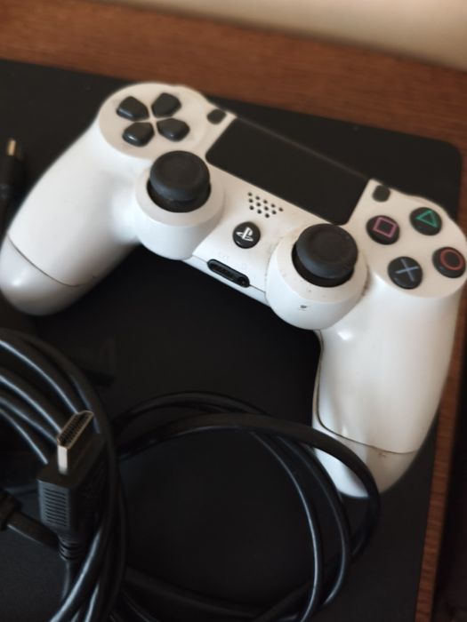 Sony PS4 slim 1ТB software 11.54