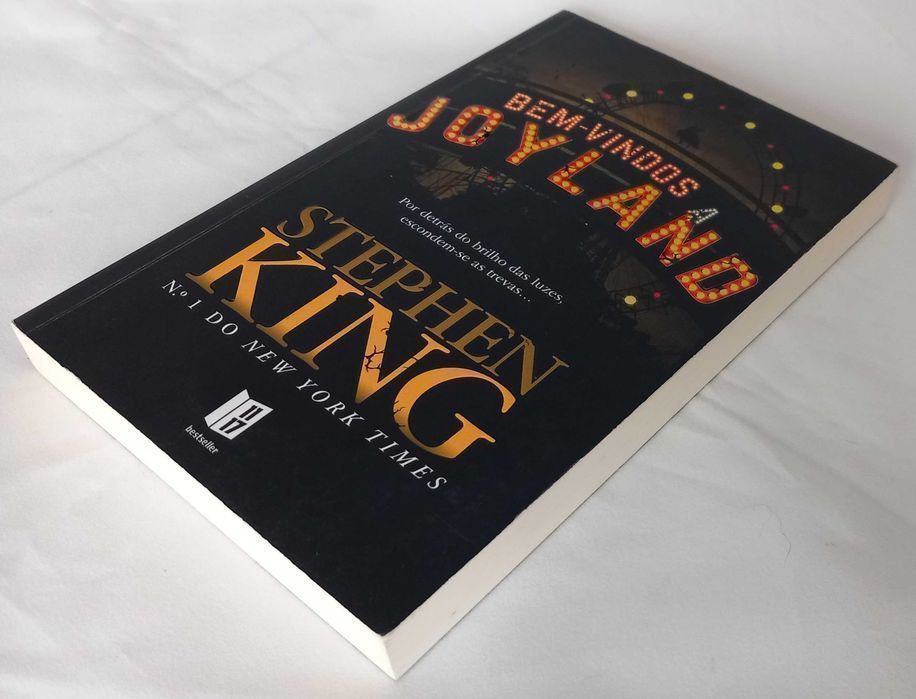2 Livros Bolso de Stephen King Boleia Arriscada, Joyland [Preço Conj]