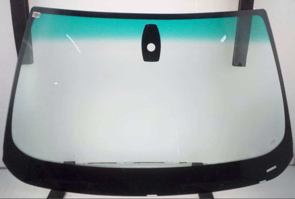 Лобове скло BMW 5 series E60 Е61 2003-2010 Лобовое стекло бмв 5 серія