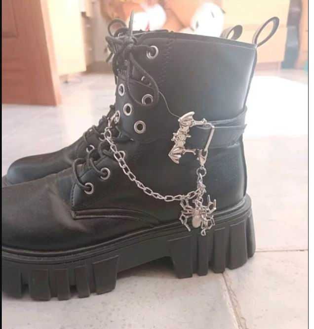 Buty glany trapery metal gotica rock buty z lancuchem rozmiar 39 40