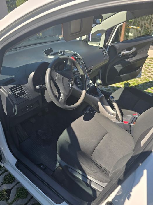Toyota AURIS  1.4 D4D
